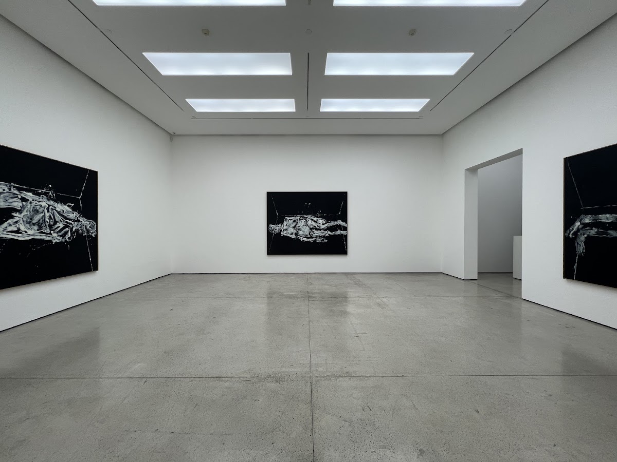 White Cube — photo 2